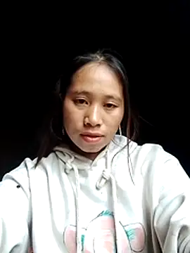 ruby-00 online show from November 25, 2025, 12:44 am