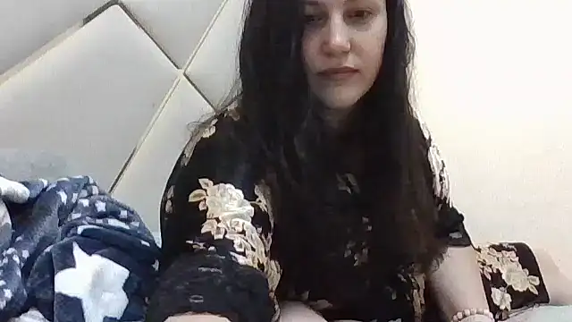 Feymaria online show from November 24, 2025, 7:58 pm