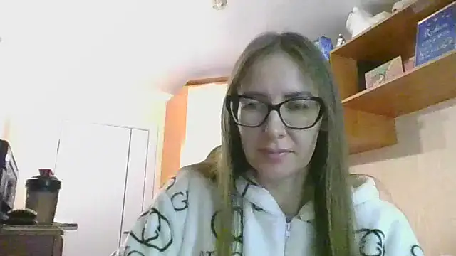 Snapshot of Norivann chatting on October 6, 2025, 11:33 am Norivann online show from October 6, 2025, 11:33 am