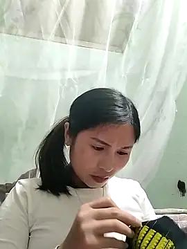 Mai4568 online show from October 6, 2025, 3:24 pm