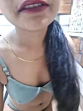 Soni cute86526 online show from May 24, 2026, 4:12 am