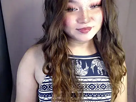 Snapshot of Eyes-on-me chatting on November 26, 2025, 8:03 am Eyes-on-me online show from November 26, 2025, 8:03 am