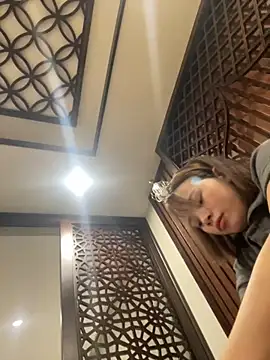 Snapshot of EllieYun chatting on October 5, 2025, 1:02 pm EllieYun online show from October 5, 2025, 1:02 pm