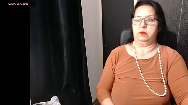 MissSanjanne online show from April 4, 2026, 1:45 am