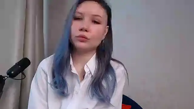 Snapshot of Kyserina chatting on October 2, 2025, 8:18 am Kyserina online show from October 2, 2025, 8:18 am