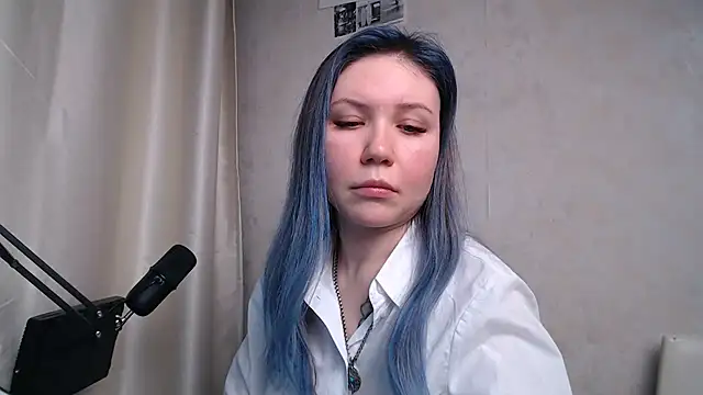 Snapshot of Kyserina chatting on October 2, 2025, 9:29 pm Kyserina online show from October 2, 2025, 9:29 pm
