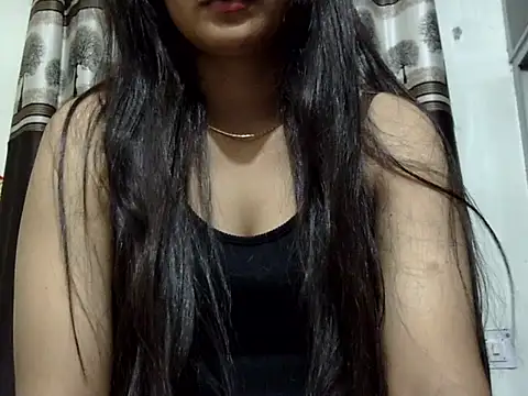 ANAYA BABEE online show from October 8, 2025, 1:56 pm