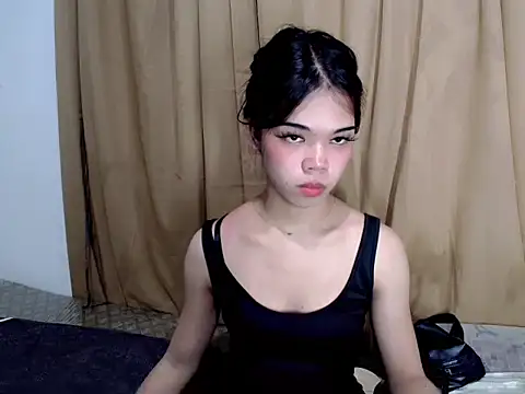 Ts ecaxxx online show from October 12, 2025, 4:52 pm