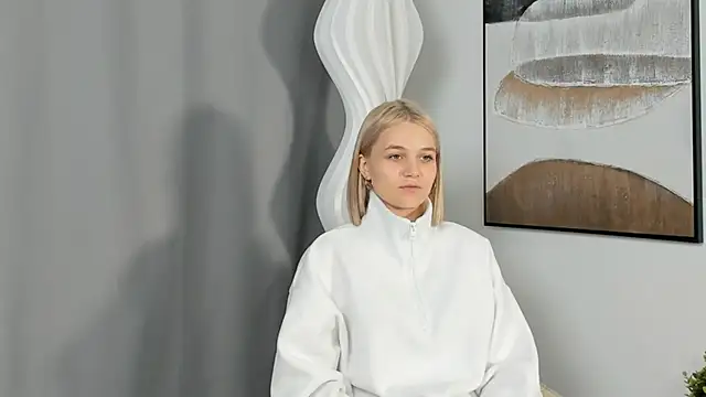 Snapshot of KelleDomin chatting on September 24, 2025, 9:05 am KelleDomin online show from September 24, 2025, 9:05 am