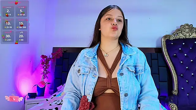 Snapshot of Krystal_Heartss chatting on January 16, 2026, 1:26 pm Krystal Heartss online show from January 16, 2026, 1:26 pm