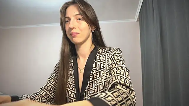 Snapshot of Prettyyy_Angel chatting on October 3, 2025, 6:20 pm Prettyyy Angel online show from October 3, 2025, 6:20 pm