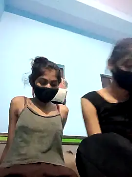 Snapshot of Rashmi-Kavya chatting on October 1, 2025, 5:39 pm Rashmi-Kavya online show from October 1, 2025, 5:39 pm