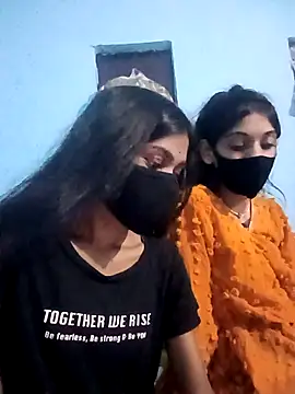 Snapshot of Rashmi-Kavya chatting on September 28, 2025, 5:09 pm Rashmi-Kavya online show from September 28, 2025, 5:09 pm