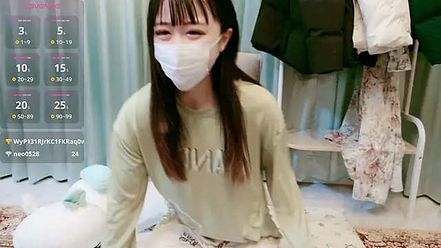 Misaki xe  online show from November 29, 2025, 3:34 pm