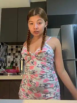 Gaby 002 online show from October 17, 2025, 4:16 am