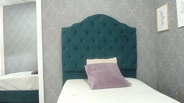 Snapshot of Vic_Taylor chatting on March 14, 2026, 11:27 am Vic Taylor online show from March 14, 2026, 11:27 am