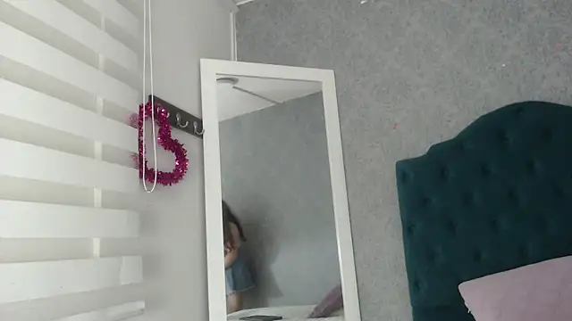 Snapshot of Vic_Taylor chatting on March 6, 2026, 11:27 am Vic Taylor online show from March 6, 2026, 11:27 am