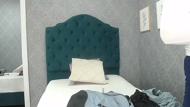 Snapshot of Vic_Taylor chatting on March 26, 2026, 11:30 am Vic Taylor online show from March 26, 2026, 11:30 am