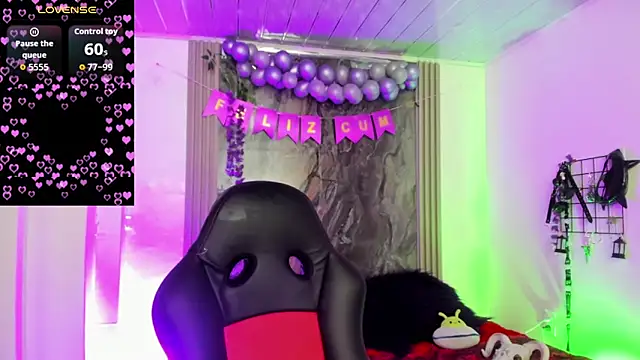 Fernanda hot  online show from December 18, 2025, 3:55 am