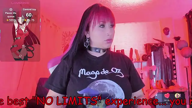 lucyheartfillia11 online show from April 4, 2026, 12:50 am