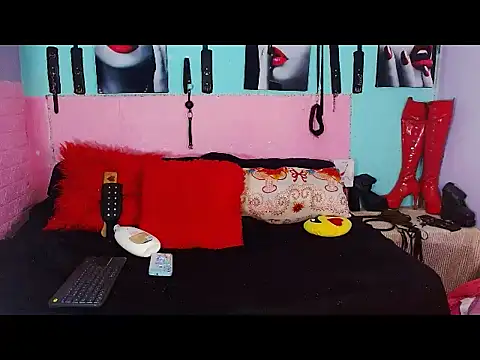 Snapshot of mylygrey chatting on April 10, 2026, 12:39 am mylygrey online show from April 10, 2026, 12:39 am