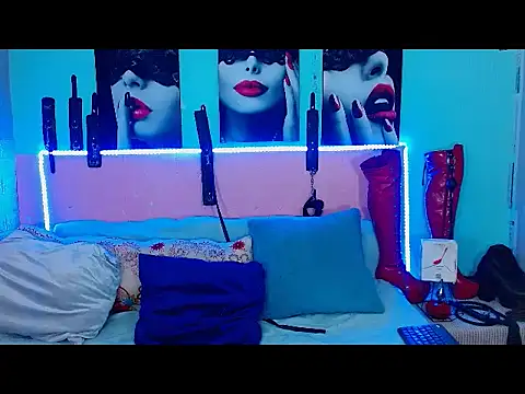 Snapshot of mylygrey chatting on March 5, 2026, 2:13 pm mylygrey online show from March 5, 2026, 2:13 pm