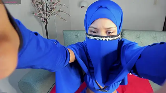 Snapshot of Melody_habibi chatting on September 30, 2025, 1:11 am Melody habibi online show from September 30, 2025, 1:11 am