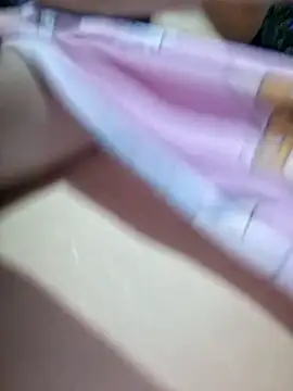 hot-mom22 online show from April 10, 2026, 11:12 pm