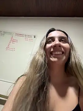 Snapshot of _Sarah_honeey_ chatting on October 1, 2025, 12:49 am Sarah honeey online show from October 1, 2025, 12:49 am