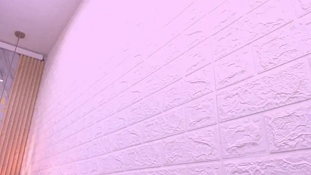 Snapshot of kat_96_ chatting on February 23, 2026, 10:32 pm kat 96 online show from February 23, 2026, 10:32 pm