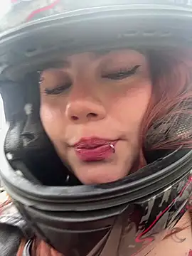 Snapshot of Quimexis chatting on October 15, 2025, 4:59 pm Quimexis online show from October 15, 2025, 4:59 pm