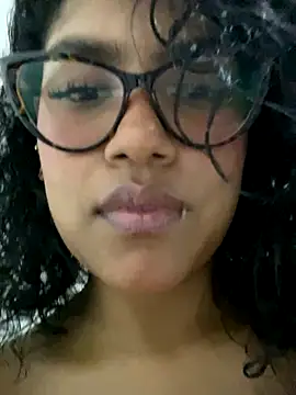 Snapshot of miiabrown18 chatting on October 19, 2025, 1:41 am miiabrown18 online show from October 19, 2025, 1:41 am