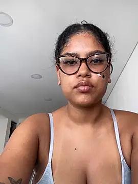 Snapshot of miiabrown18 chatting on November 9, 2025, 7:18 pm miiabrown18 online show from November 9, 2025, 7:18 pm