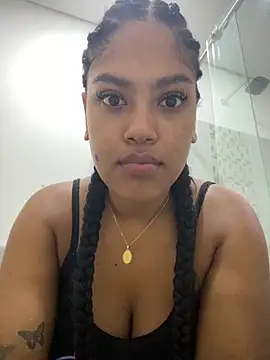 Snapshot of miiabrown18 chatting on November 4, 2025, 11:58 am miiabrown18 online show from November 4, 2025, 11:58 am