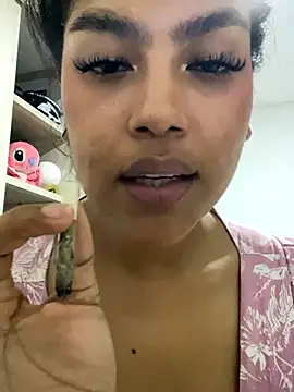 Snapshot of miiabrown18 chatting on October 11, 2025, 3:51 am miiabrown18 online show from October 11, 2025, 3:51 am