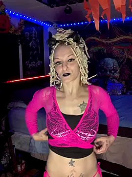 blondebarbiebae online show from November 4, 2025, 11:08 pm