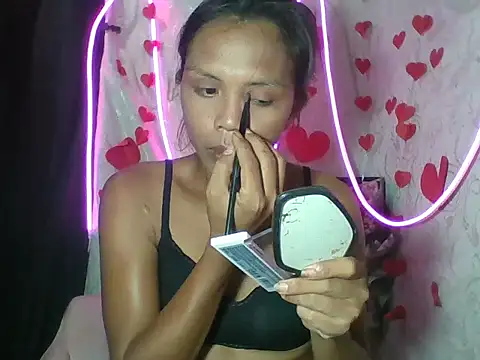 Kim25xxxx online show from March 31, 2026, 9:33 am