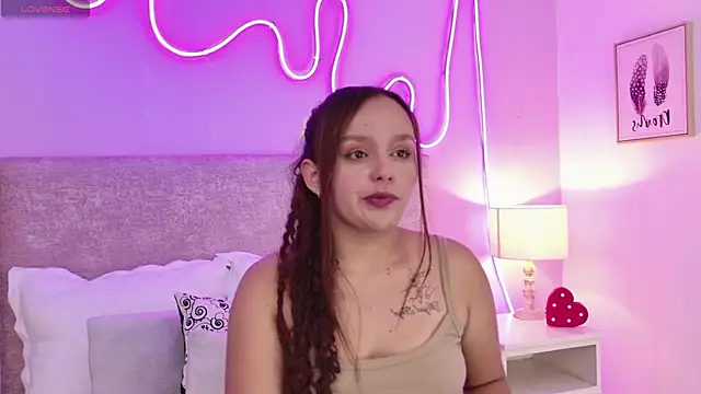 CamilaGomez149 online show from May 14, 2026, 3:03 am