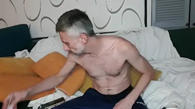 Snapshot of masc4mask_uk chatting on November 6, 2025, 5:55 am masc4mask uk online show from November 6, 2025, 5:55 am