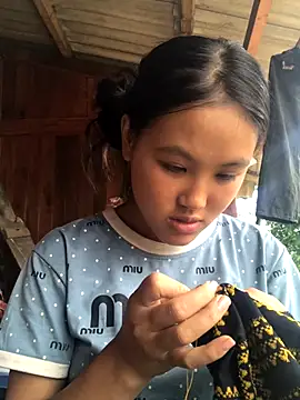 Mai lovely online show from October 15, 2025, 6:11 am