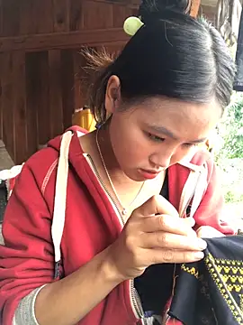 Mai lovely online show from November 6, 2025, 1:42 am