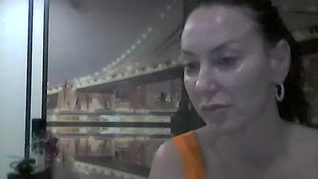 Selirine online show from October 8, 2025, 3:57 pm