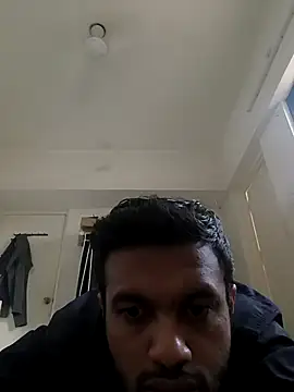 Snapshot of SilentTerr chatting on February 22, 2026, 12:18 pm SilentTerr online show from February 22, 2026, 12:18 pm