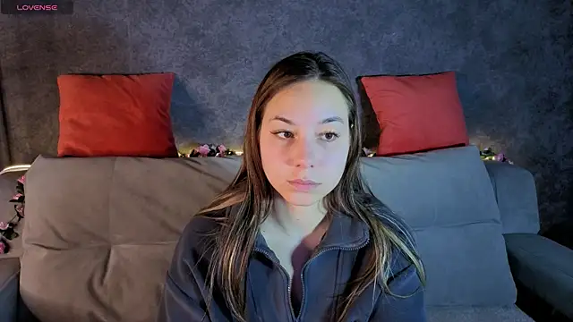 Snapshot of Al1ice_Moures chatting on December 4, 2025, 1:26 am Al1ice Moures online show from December 4, 2025, 1:26 am