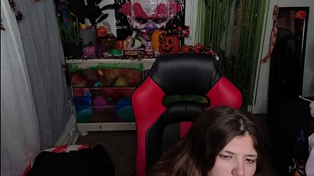 Snapshot of xofrankiefinexo chatting on October 1, 2025, 7:13 am xofrankiefinexo online show from October 1, 2025, 7:13 am