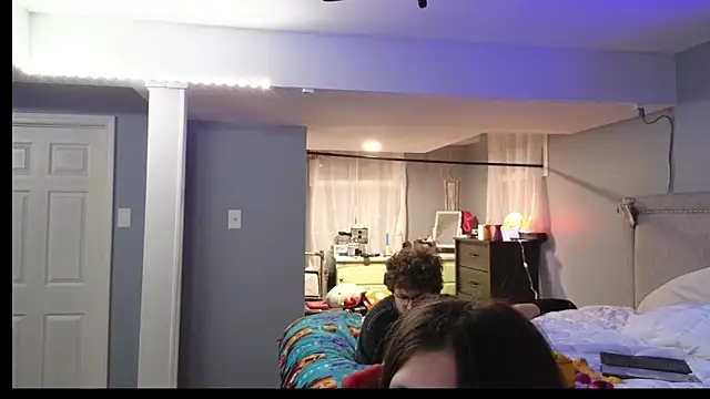 Snapshot of xofrankiefinexo chatting on February 15, 2026, 10:47 am xofrankiefinexo online show from February 15, 2026, 10:47 am