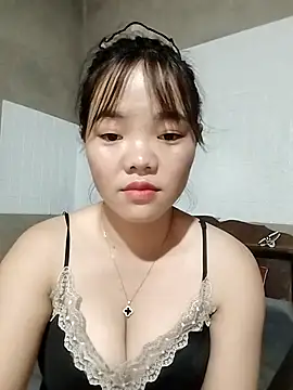 Snapshot of Meomeo-meo chatting on September 27, 2025, 5:35 am Meomeo-meo online show from September 27, 2025, 5:35 am