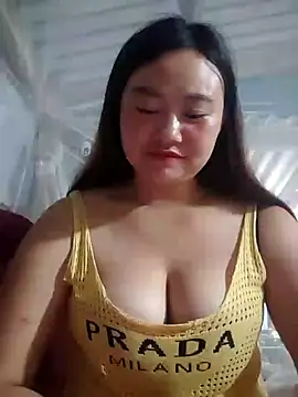 sexycute00 online show from September 24, 2025, 1:39 pm