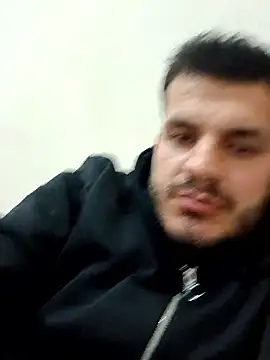 kadiirsekercii online show from January 18, 2026, 5:38 pm