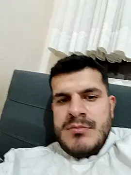 kadiirsekercii online show from February 17, 2026, 11:24 pm